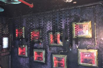 Локация с проводами | Терминал