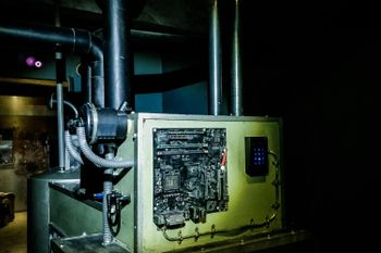 power generator version 2 | Zombie Bunker escape room